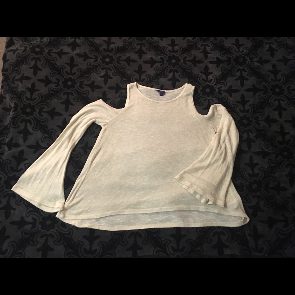 Cold-Shoulder Long Sleeve Top